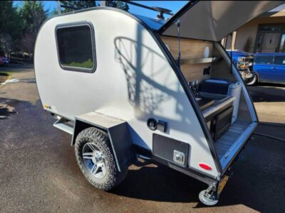 2021 Braxton 10SS Teardrop Camper Trailer