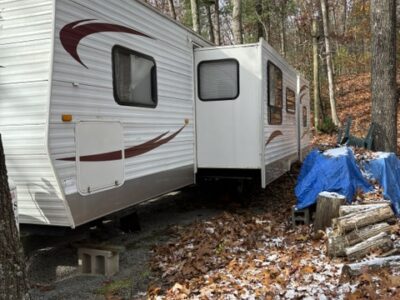 2009 Sunnybrook Sunset Creek Sleeps 6-8